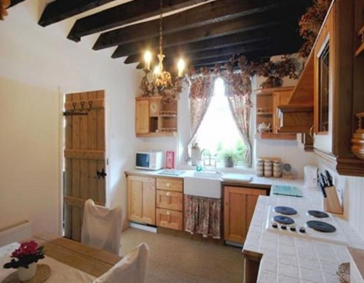 Inglenook Cottage Грейндж-овер-Сандс Экстерьер фото